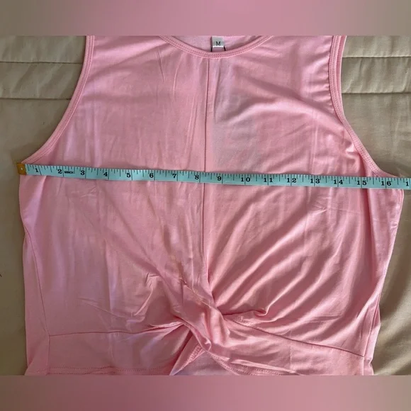 NWT Pink Twist-Front Sleeveless crop Top - Picture 4 of 8
